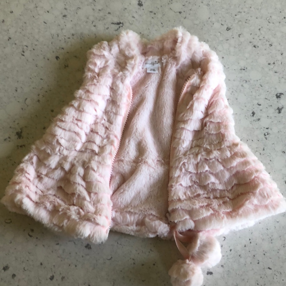 Light pink Mud Pie super soft fur vest 12-18 month